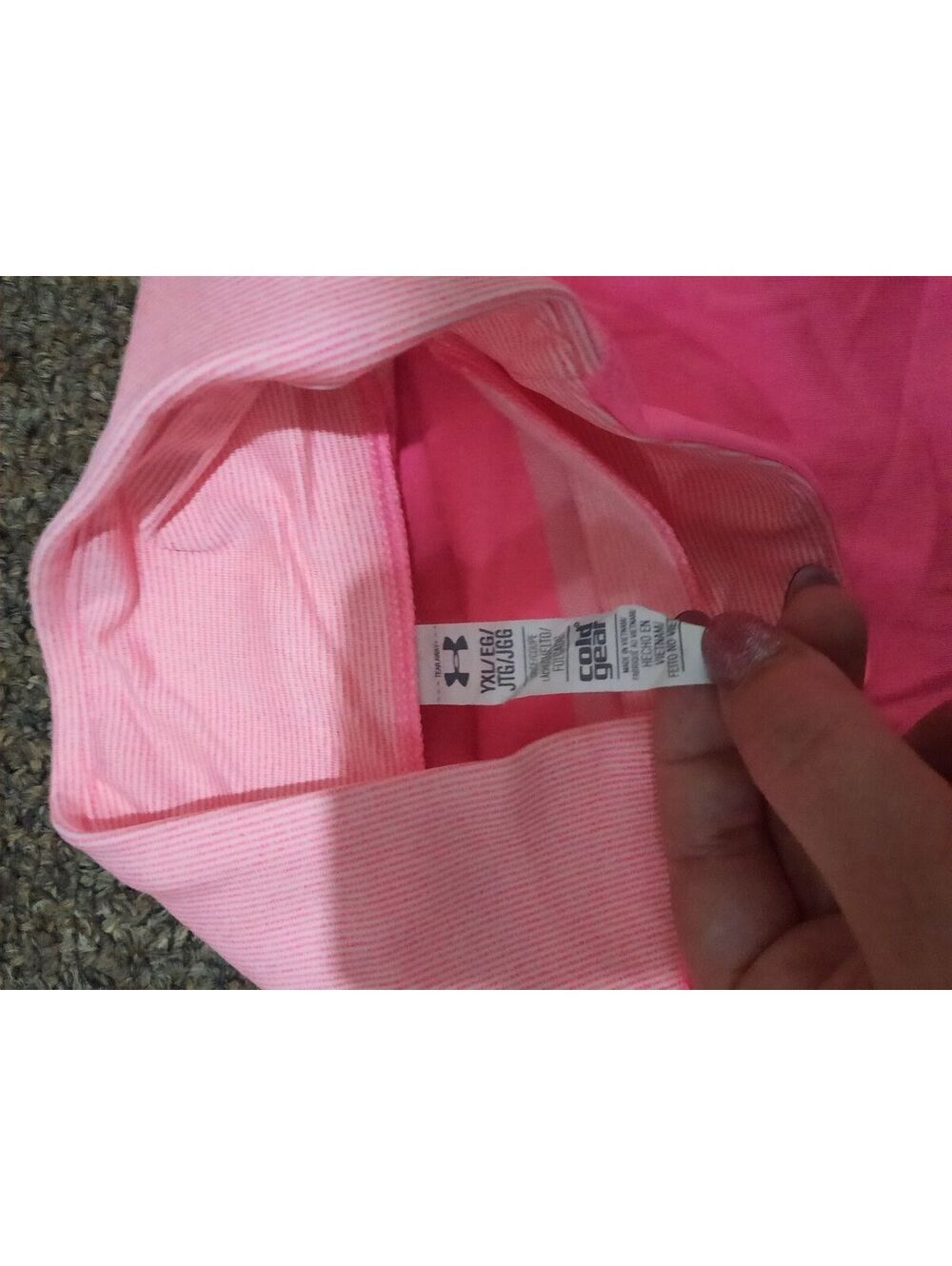 Under Armour Pink Long Sleeve Hoodie Pullover Top Youth XL - Picture 4 of 5